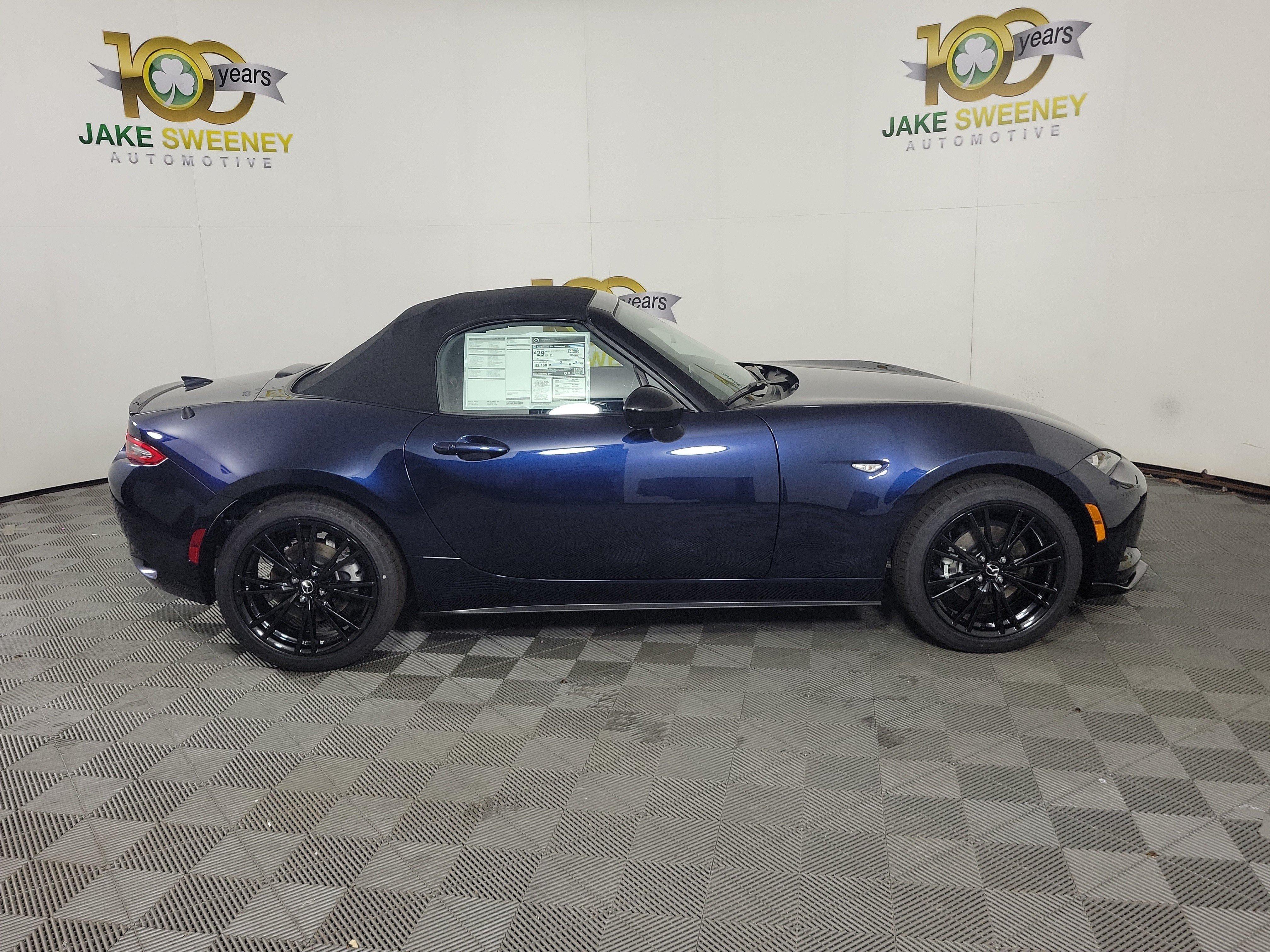 New 2026 MAZDA MX-5 Miata Club w/ Interior Package RWD image 10
