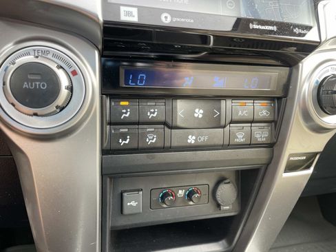 Used 2021 Toyota 4Runner Limited RWD image 21