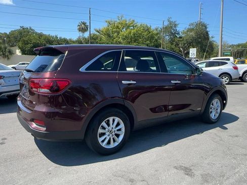 Used 2020 Kia Sorento LX AWD/4WD image 7