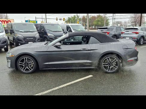 Used 2020 Ford Mustang Premium image 5