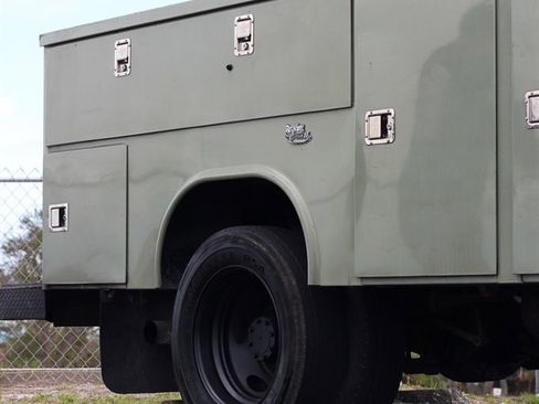 Used 2006 Ford F450 XLT image 14