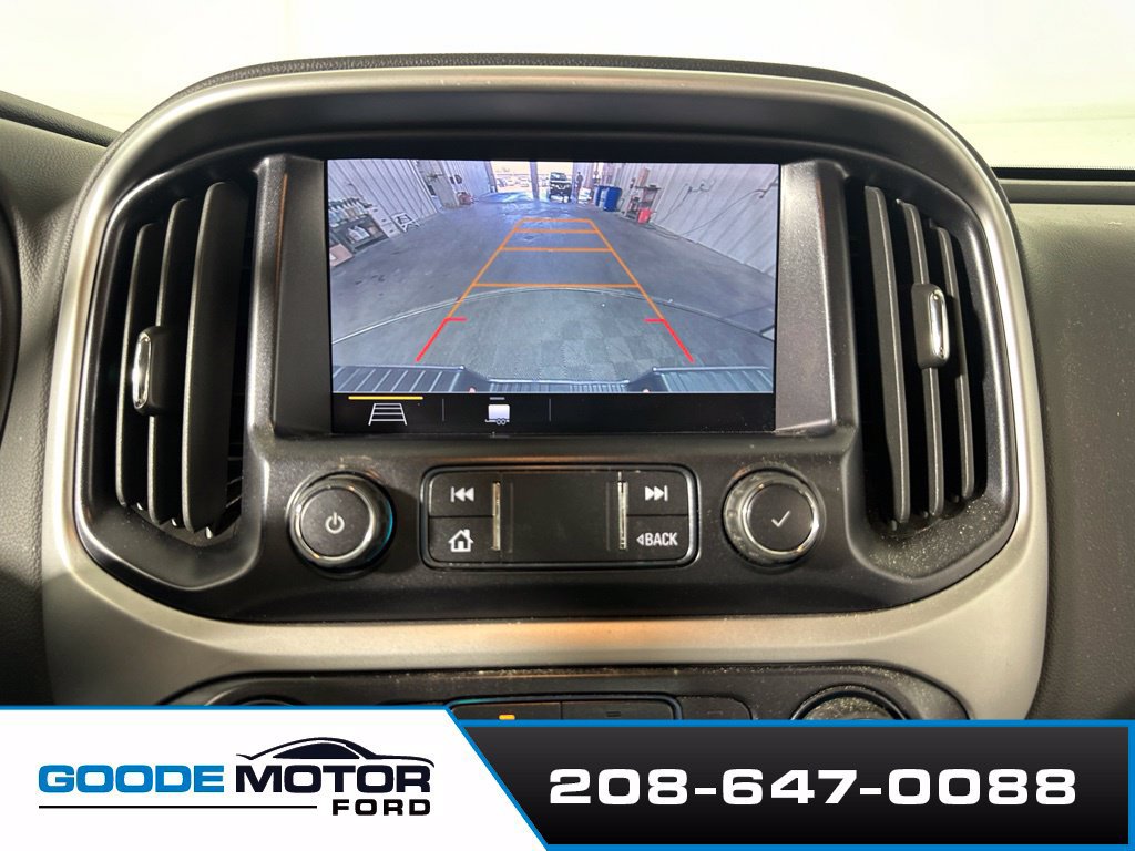 Used 2021 Chevrolet Colorado LT w/ Safety Package AWD/4WD image 17