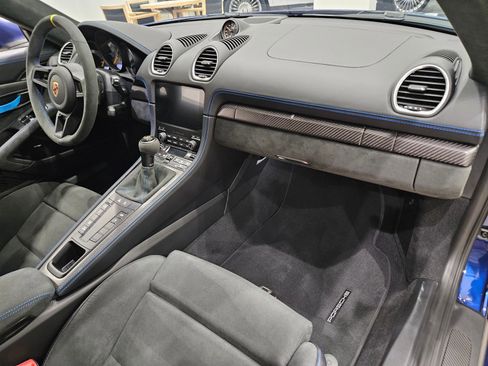 Used 2025 Porsche 718 Boxster Spyder RS image 18