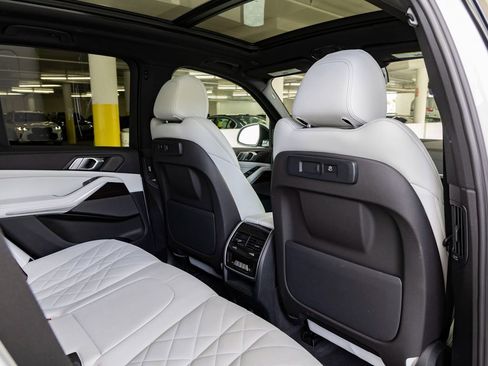 Certified 2023 BMW X5 sDrive40i w/ Premium Package image 25