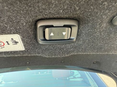 Used 2015 BMW M4 Convertible RWD image 39