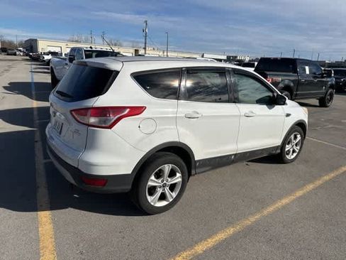 Used 2013 Ford Escape SE image 15