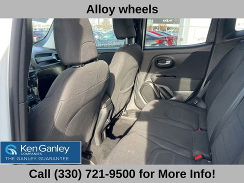 Used 2020 Jeep Renegade Latitude image 49