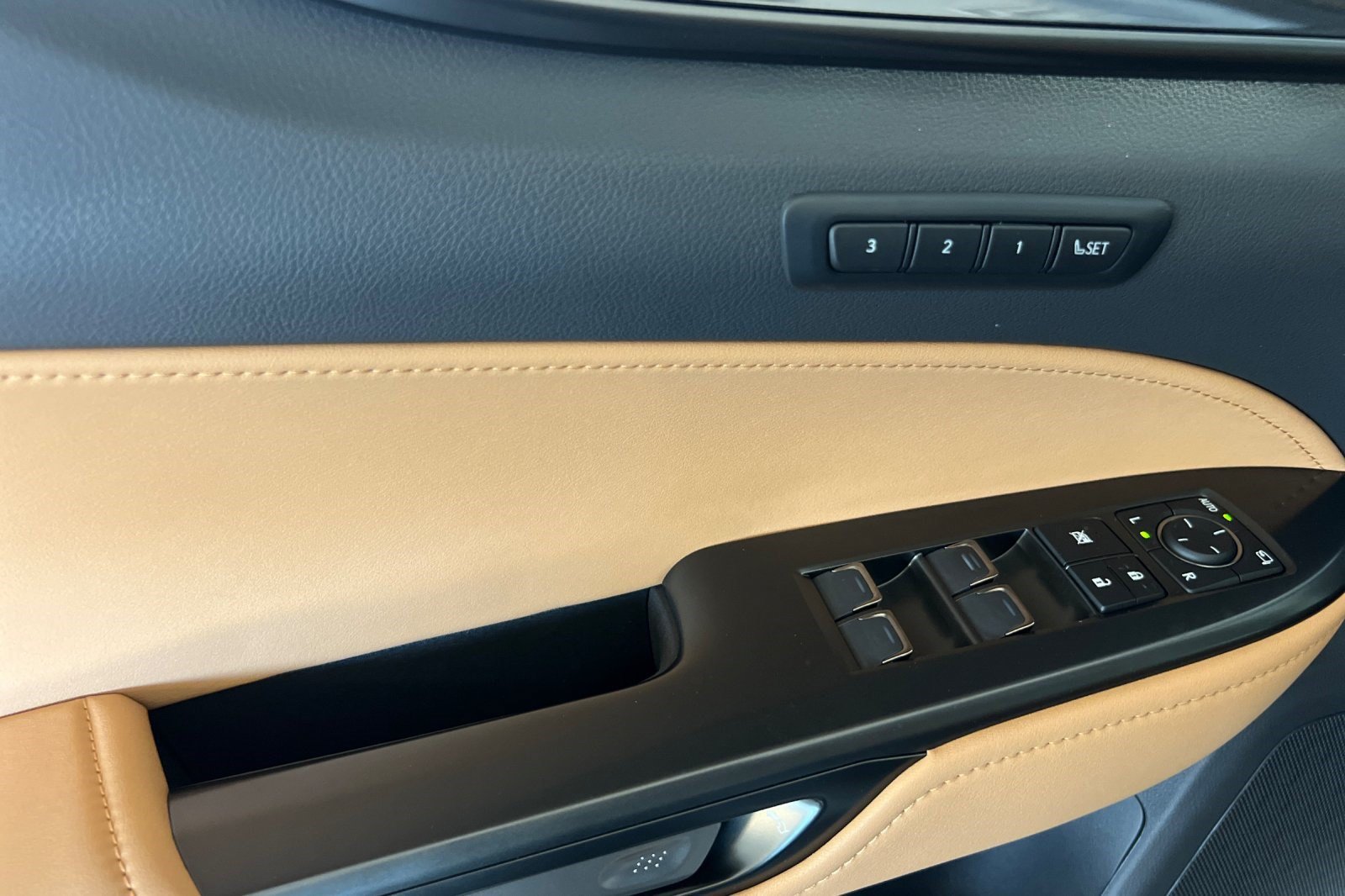 New 2026 Lexus NX 350 AWD w/ Premium Package image 14