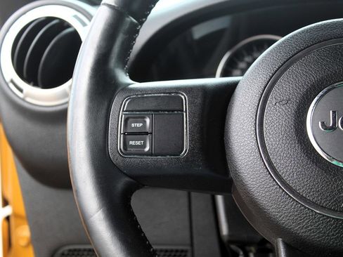 Used 2014 Jeep Wrangler Unlimited Sahara w/ Dual Top Group image 12