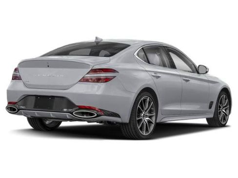Used 2025 Genesis G70 2.5T RWD image 2