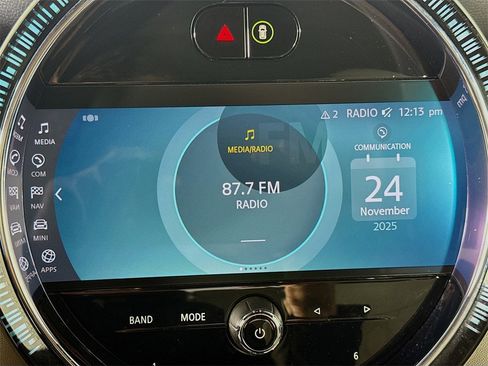 Certified 2023 MINI Cooper S w/ Signature Upholstery Package image 15