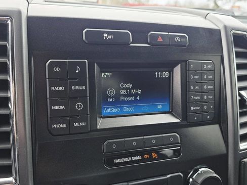 Used 2015 Ford F150 XLT w/ Trailer Tow Package image 16