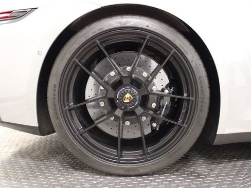 Certified 2026 Porsche 911 Carrera GTS RWD image 17