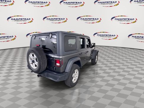 Used 2019 Jeep Wrangler Unlimited Sport S AWD/4WD image 8