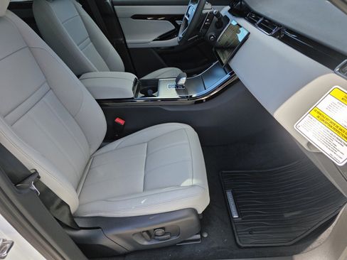 New 2026 Land Rover Range Rover Evoque S image 3