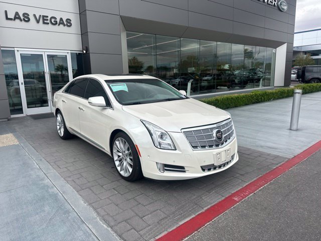 Used 2014 Cadillac XTS Platinum FWD image 3