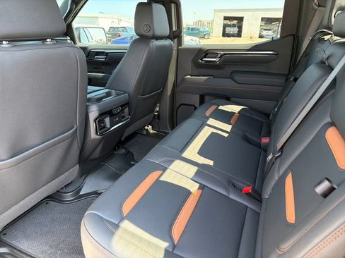 Used 2026 GMC Sierra 1500 AT4 w/ AT4 Premium Package AWD/4WD image 22