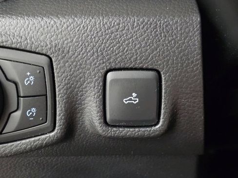 Used 2023 Ford Ranger XLT w/ Equipment Group 301A Mid AWD/4WD image 30