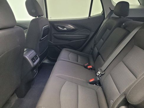 Used 2024 GMC Terrain SLE image 18