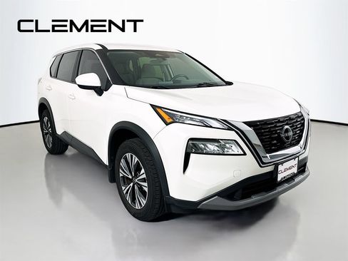 Used 2023 Nissan Rogue SV FWD image 5