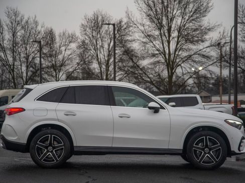 New 2026 Mercedes-Benz GLC 300 4MATIC image 5