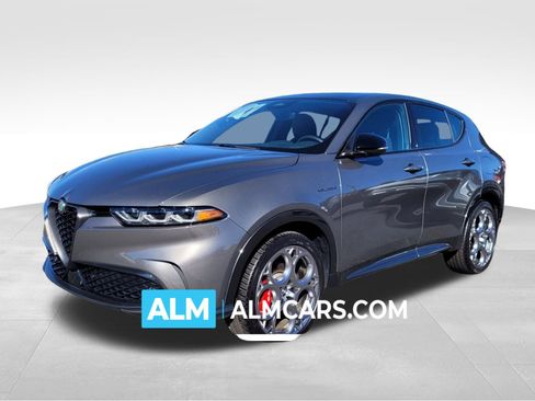 Used 2024 Alfa Romeo Tonale Veloce image 1
