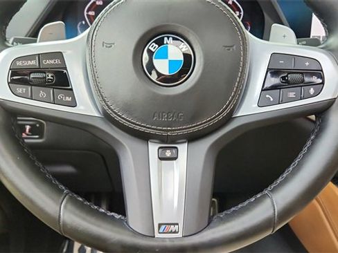 Used 2022 BMW X6 M50i w/ Premium Package image 41