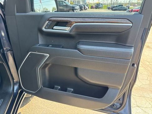 Used 2023 GMC Sierra 1500 Elevation AWD/4WD image 26