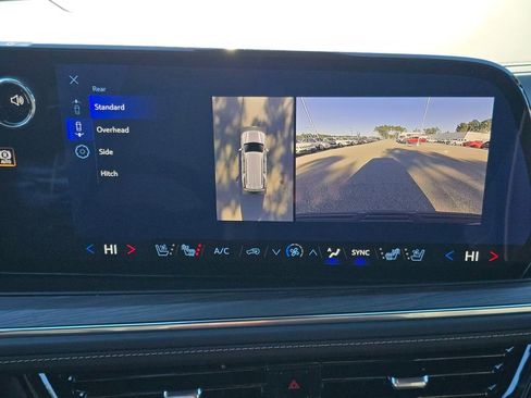 New 2026 Chevrolet Tahoe Premier w/ Sun And Tow Package AWD/4WD image 20