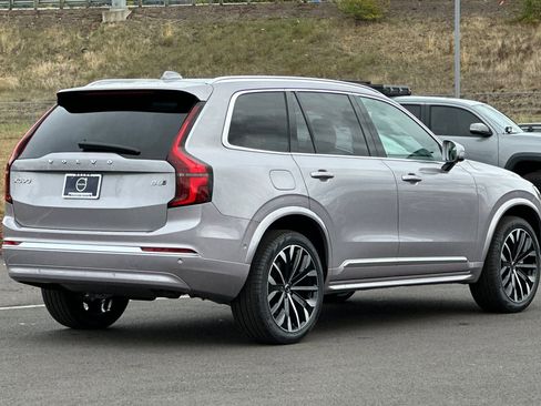 New 2026 Volvo XC90 B6 Plus w/ Protection Package Premier AWD/4WD image 3