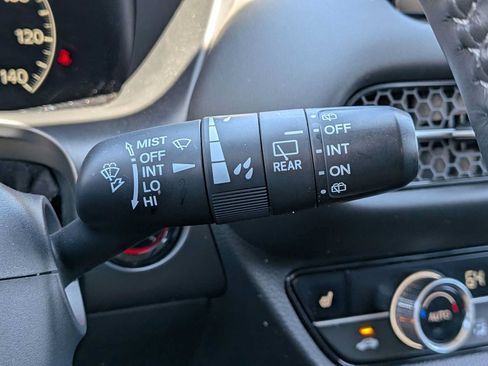 Certified 2025 Honda HR-V EX-L image 26