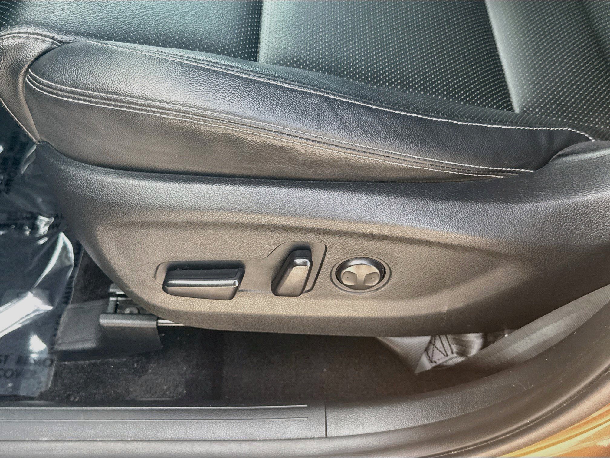 Used 2021 Kia Sportage EX FWD image 17