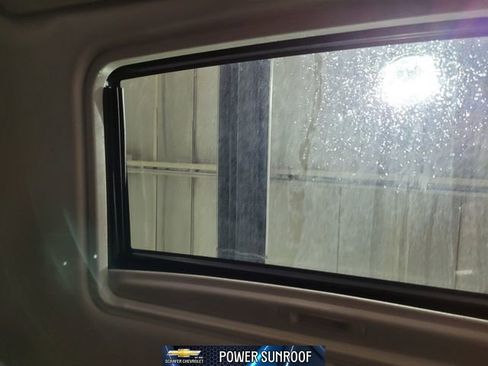 Used 2012 Chevrolet Tahoe LTZ image 9