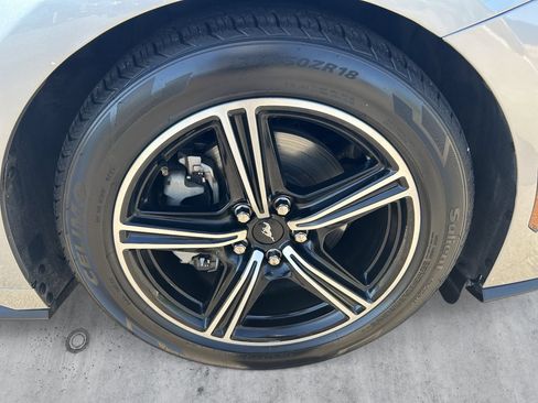 Used 2024 Ford Mustang Premium RWD image 9