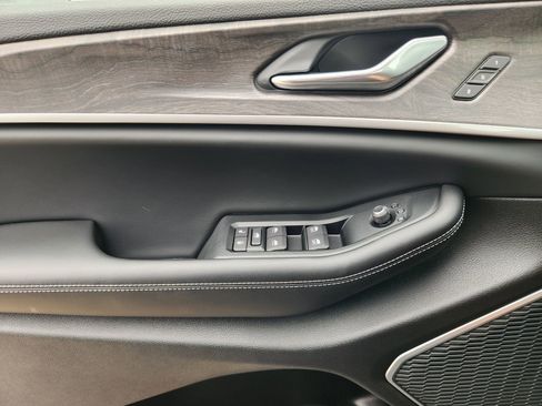 New 2026 Jeep Grand Cherokee L Limited AWD/4WD image 20