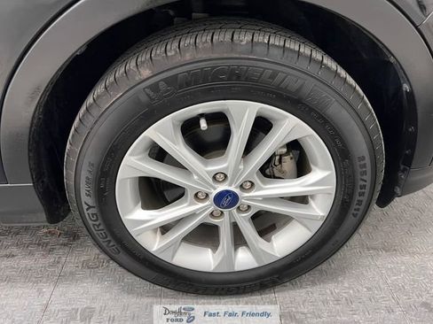 Used 2018 Ford Escape SEL image 17