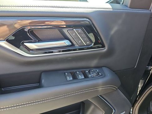 New 2026 GMC Yukon XL Elevation w/ Elevation Premium Package image 23