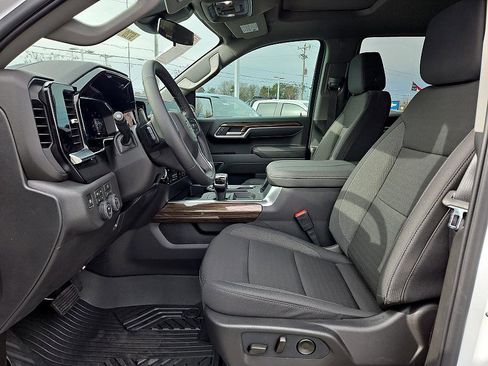 New 2026 Chevrolet Silverado 1500 LT Trail Boss w/ Convenience Package II image 10