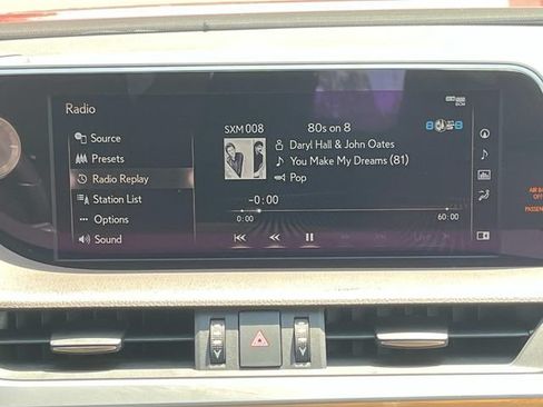 Used 2020 Lexus ES 300h w/ Premium Package FWD image 15