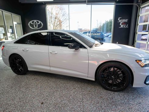 Used 2022 Audi S6 Prestige image 5