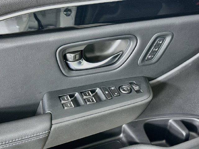 Certified 2024 Honda Pilot Touring image 24