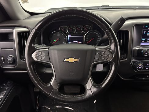 Used 2018 Chevrolet Silverado 1500 LT image 22