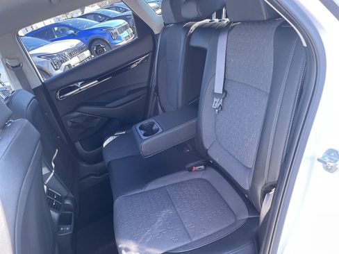 Certified 2024 Kia Seltos X-Line image 20