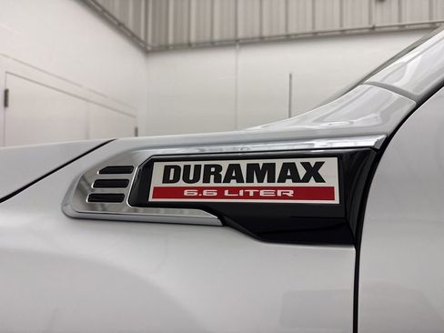 New 2026 GMC Sierra 2500 SLT w/ SLT Premium Package AWD/4WD image 11