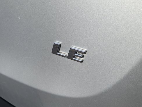 Used 2014 Toyota RAV4 LE image 15