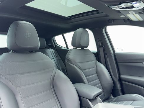 Used 2024 Alfa Romeo Tonale Ti w/ Active Assist Package image 46