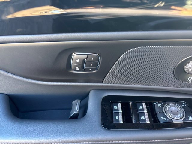 New 2026 Lincoln Nautilus Reserve AWD/4WD image 13