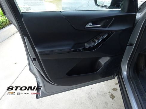 New 2026 Chevrolet Equinox LT w/ Safety and Technology Package FWD image 24