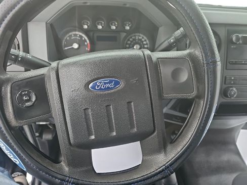 Used 2012 Ford F250 XL w/ Snow Plow Prep Pkg image 14