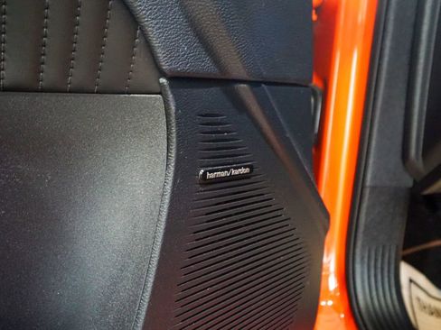 Used 2016 Dodge Challenger R/T Scat Pack image 16